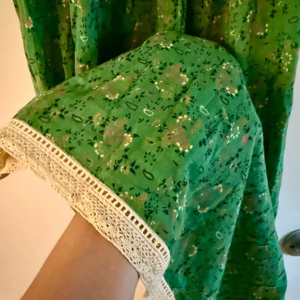 M.A.B.E. Edie Midi Dress - Picture 4 of 5